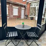 Apartmán Cosy Avec Piscine Chauffee 6 Personnes Lestrem