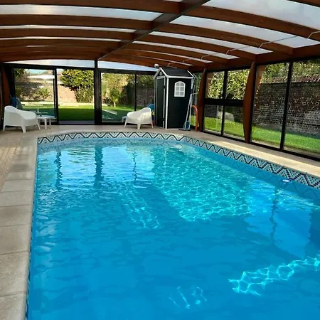 דירה Avec Piscine Lestrem